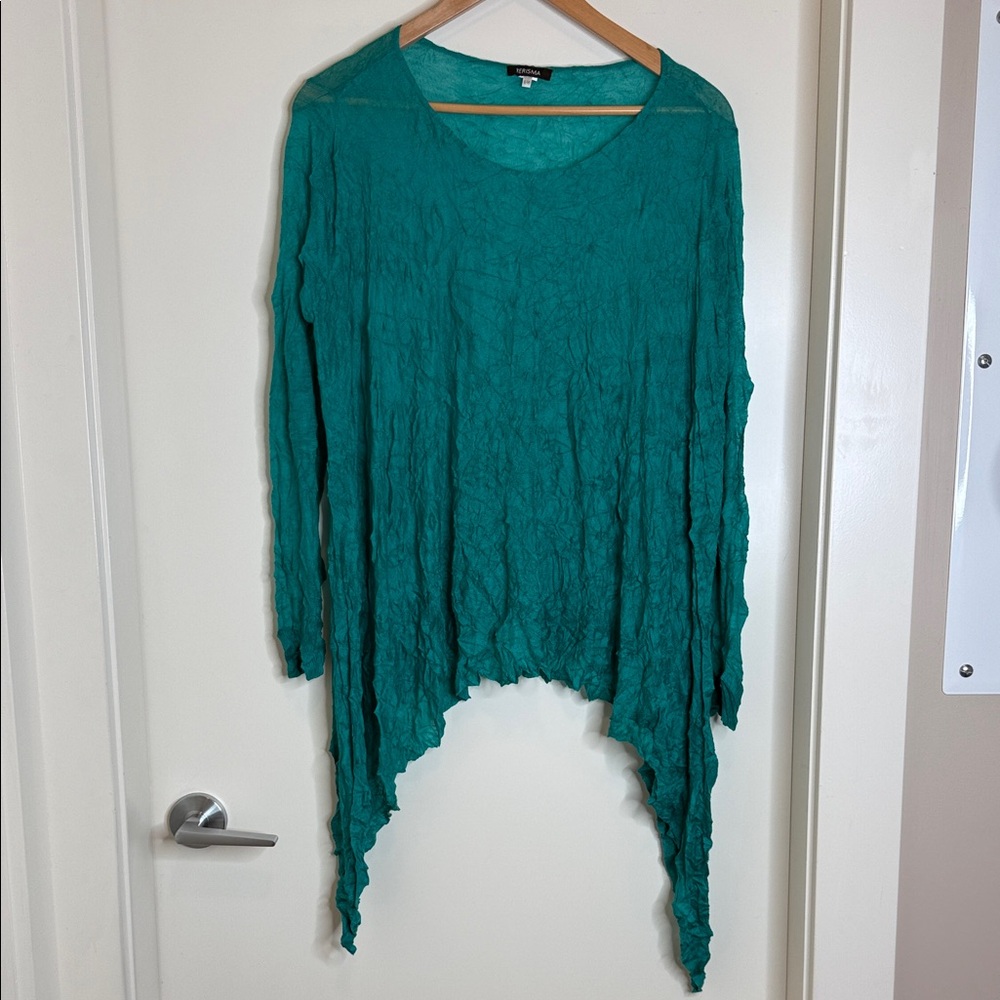 Kerisma Vibrant Teal Crinkle-Texture Top (B)